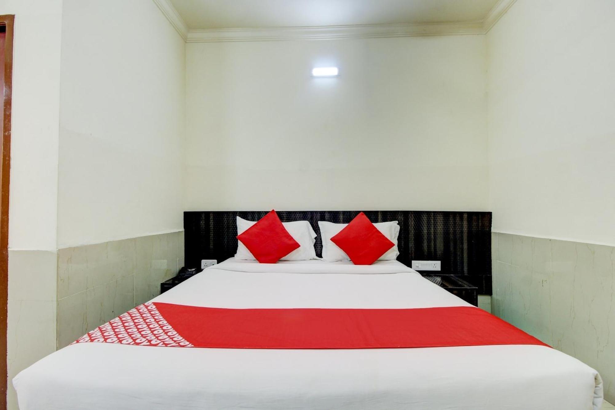 Super Hotel O Nar Comforts Near Ksr Railway Station بنغالور المظهر الخارجي الصورة